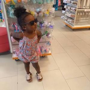 Meet your Posher, Earl